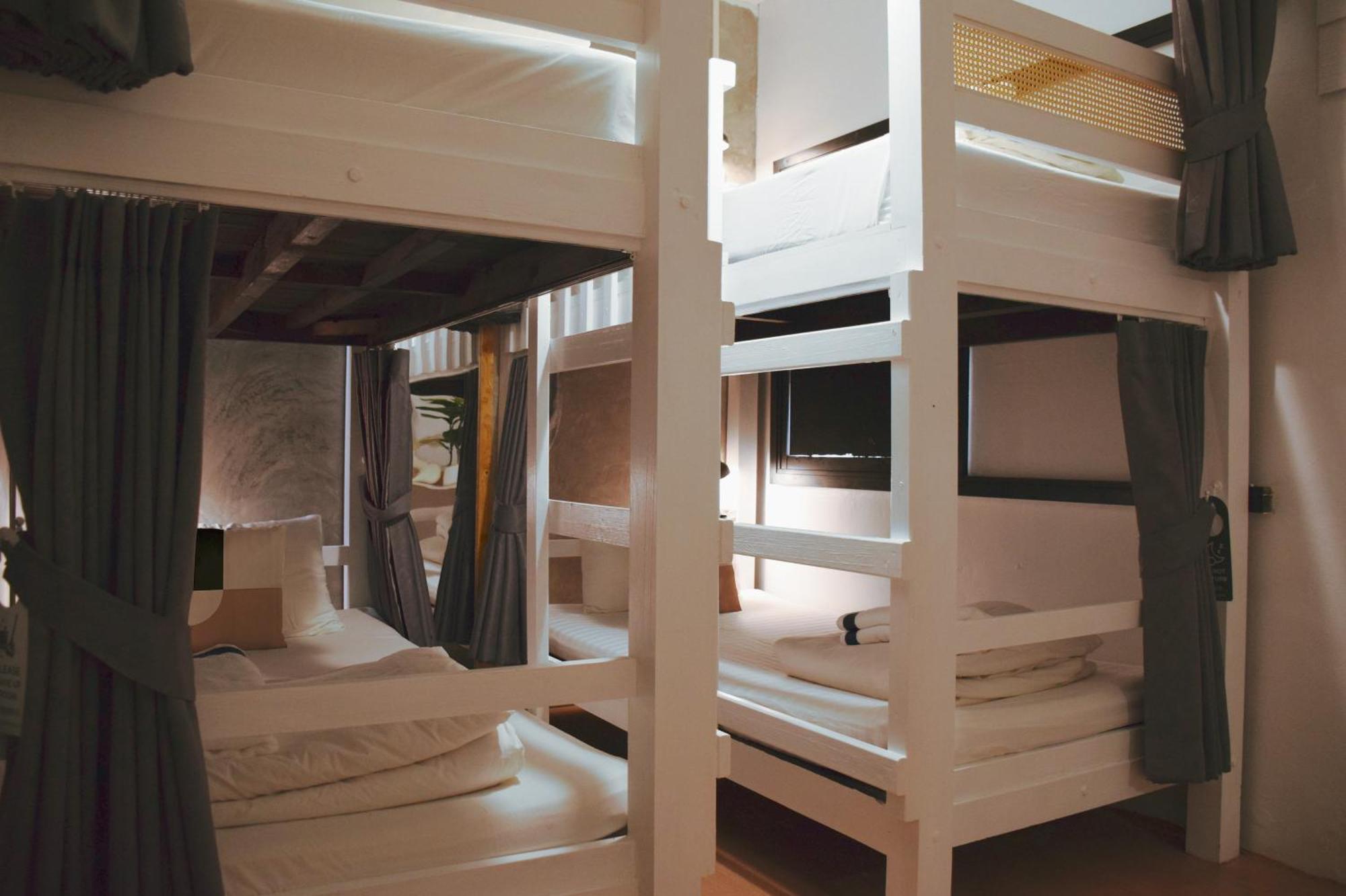 Hostel Costa Bed HHQ Zewnętrze zdjęcie