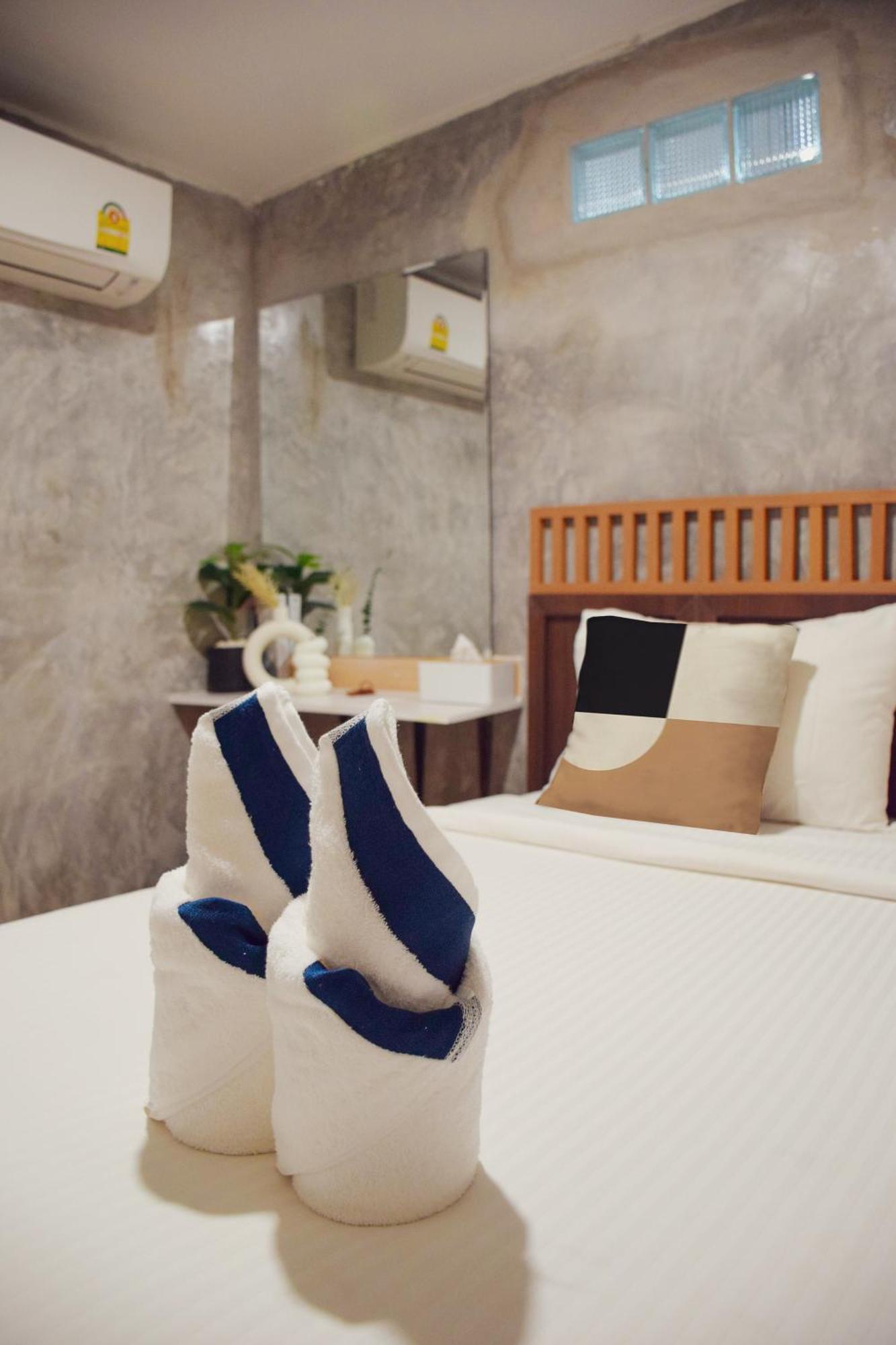 Hostel Costa Bed HHQ Zewnętrze zdjęcie